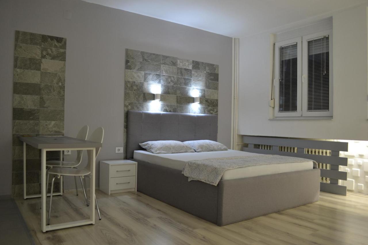 Lazarus Studio Apartment Скопье Экстерьер фото